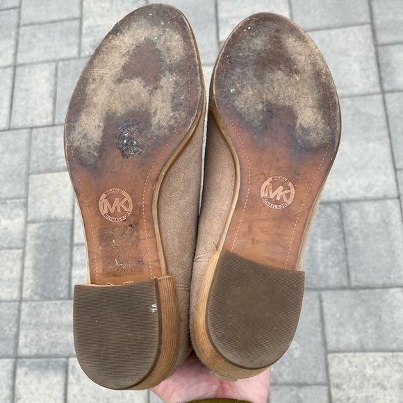 Michael Kors Shaw Suede Bootie - size 6 - Picture 9 of 9